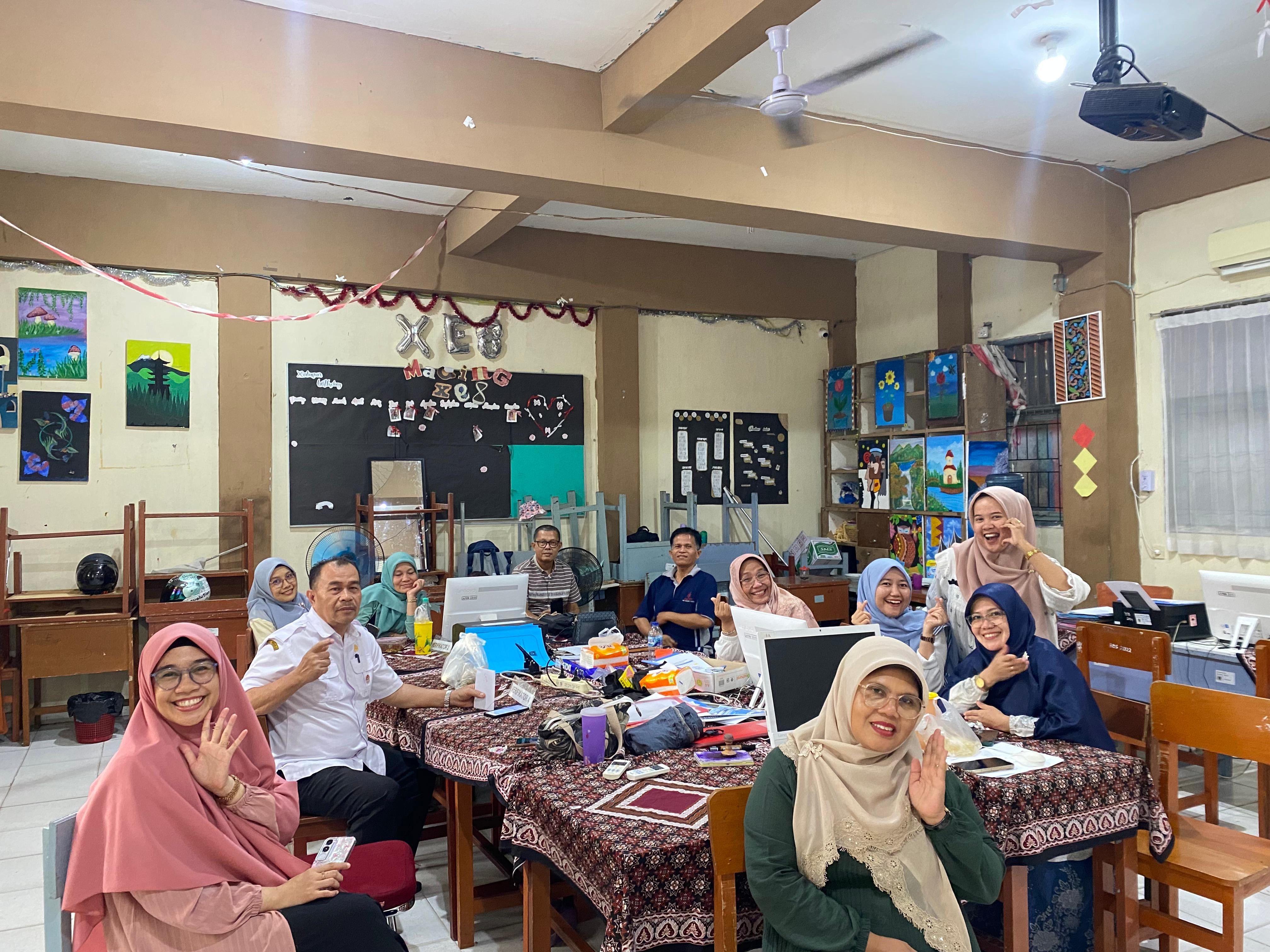 Panitia SPMB SMA 10