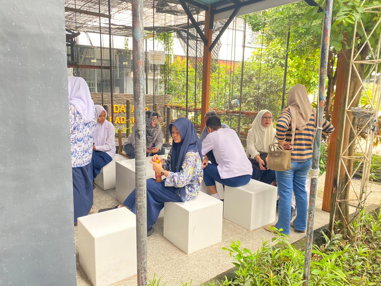Kegiatan SPMB SMAN 10